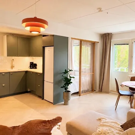 Daire Luxury In The Center - Stunning 2 Bedroom - Free Parking *