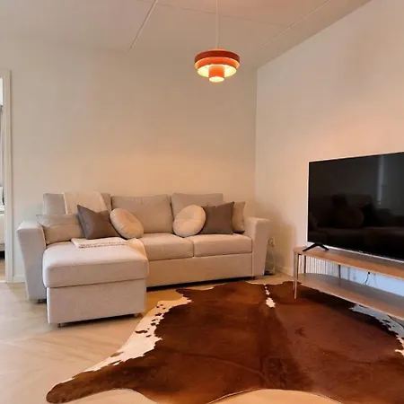 Luxury In The Center - Stunning 2 Bedroom - Free Parking Daire Oulu